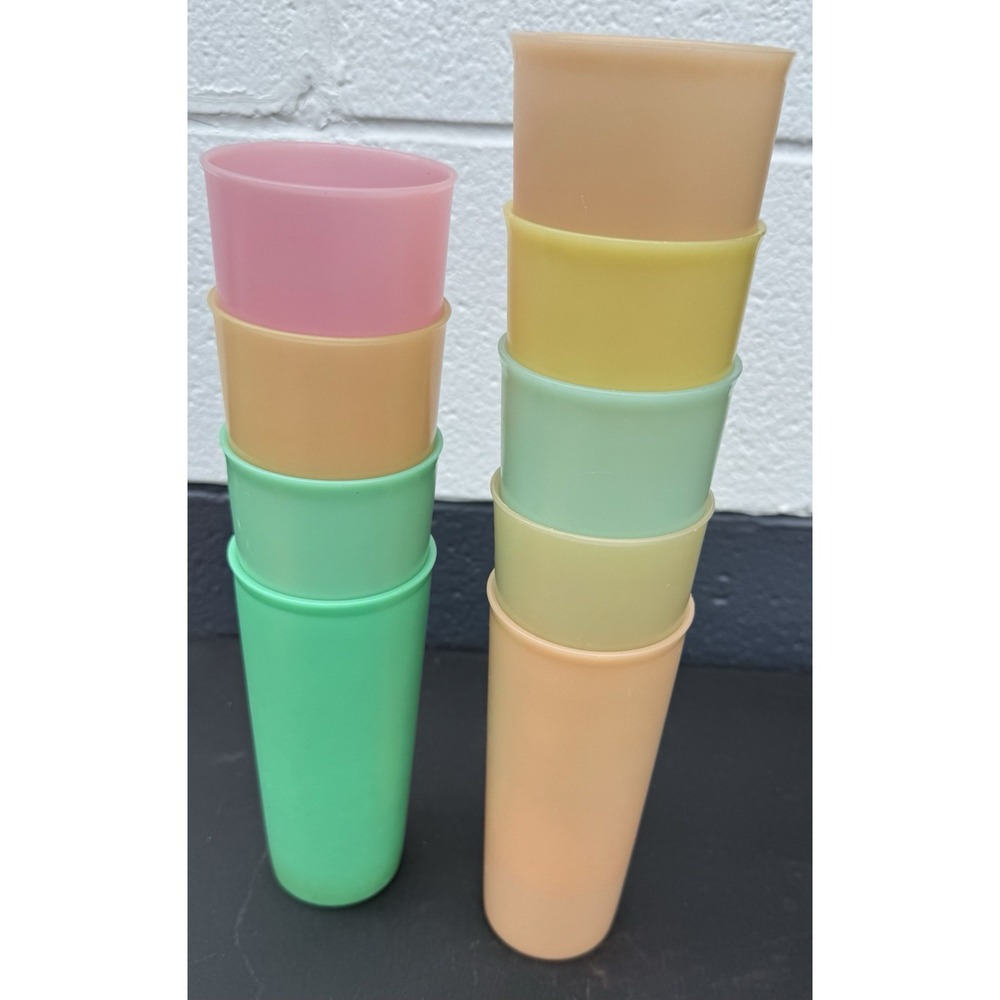 Vintage Set 9 TUPPERWARE Plastic Tumblers 16oz Stackable Indoor/Outdoor‎ Cups
